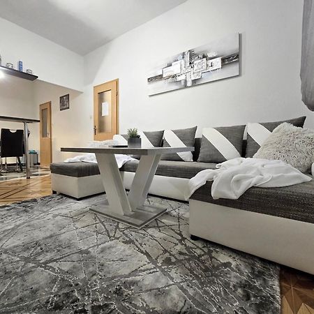 Elite Residence Flos 오레비츠 외부 사진
